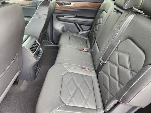 New 2026 Volkswagen Atlas SE AWD/4WD image 18