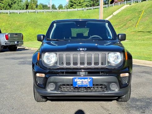 Used 2023 Jeep Renegade Latitude AWD/4WD image 8