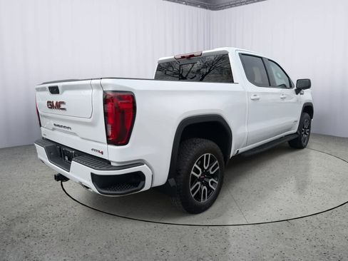 Certified 2025 GMC Sierra 1500 AT4 w/ Technology Package image 3