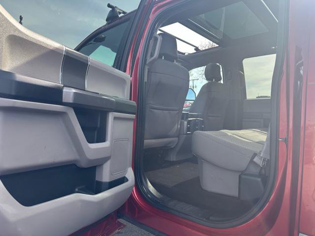 Used 2016 Ford F150 XLT w/ Equipment Group 302A Luxury AWD/4WD image 13