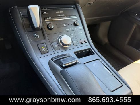 Used 2015 Lexus CT 200h w/ Navigation Package FWD image 25