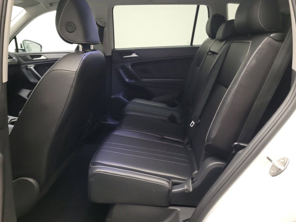 Used 2024 Volkswagen Tiguan SE FWD image 18