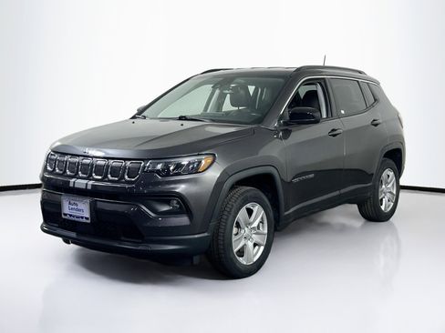 Used 2022 Jeep Compass Latitude w/ Convenience Group image 1