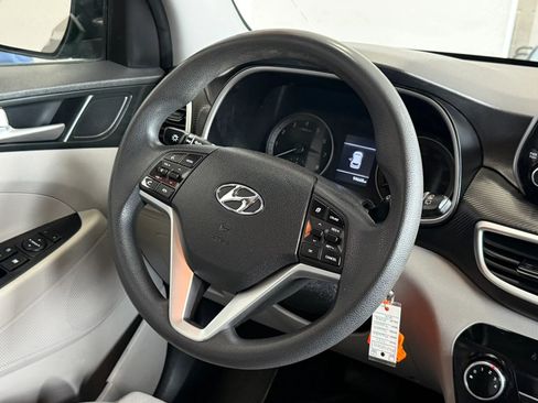 Used 2021 Hyundai Tucson SE AWD/4WD image 11