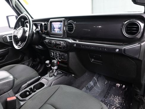 Used 2022 Jeep Wrangler Unlimited Sport image 13