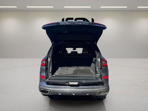 Used 2021 BMW X5 M50i w/ Premium Package image 24