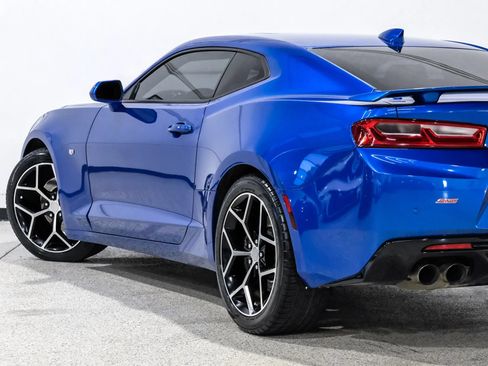 Used 2017 Chevrolet Camaro SS RWD image 12