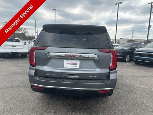 Used 2022 GMC Yukon SLT AWD/4WD image 4