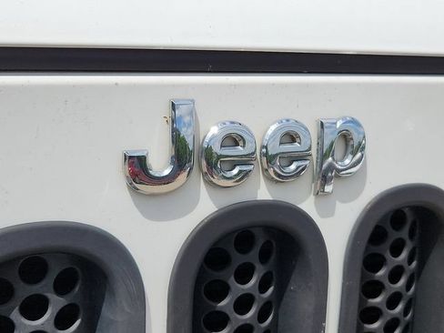 Used 2014 Jeep Wrangler Sport w/ Quick Order Package 24S AWD/4WD image 30