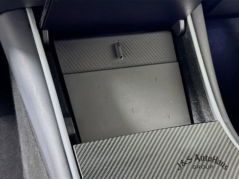 Used 2018 Tesla Model 3 Long Range image 10