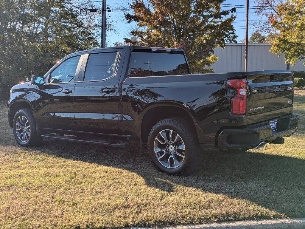 Used 2025 Chevrolet Silverado 1500 RST w/ Z71 Off-Road Package AWD/4WD image 6