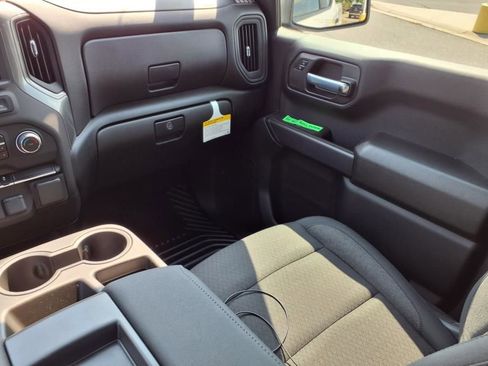 New 2026 Chevrolet Silverado 1500 Custom image 25