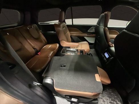 Used 2022 Lincoln Aviator Reserve w/ Equipment Group 201A image 20