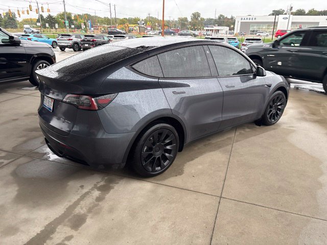 Used 2023 Tesla Model Y Long Range AWD/4WD image 6