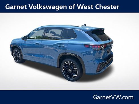 New 2026 Volkswagen Tiguan SEL R-Line AWD/4WD image 3