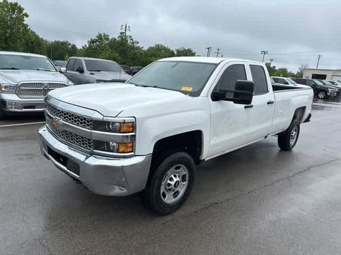 Used 2019 Chevrolet Silverado 2500 W/T w/ WT Convenience Package AWD/4WD image 9