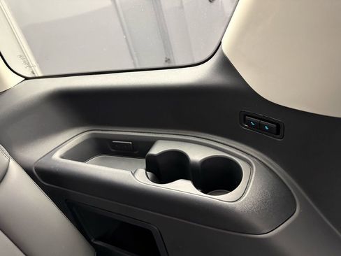 New 2026 Ford Expedition Active image 44