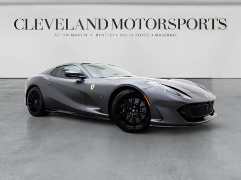 Used 2021 Ferrari 812 GTS RWD image 13