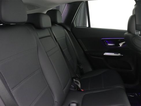 New 2026 Mercedes-Benz GLC 300 GLC 300 image 10