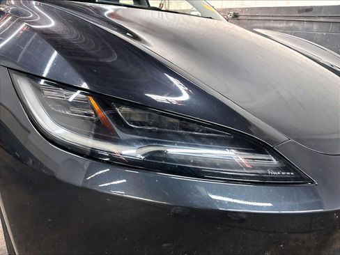 Used 2024 Tesla Model 3 Standard Range RWD image 30
