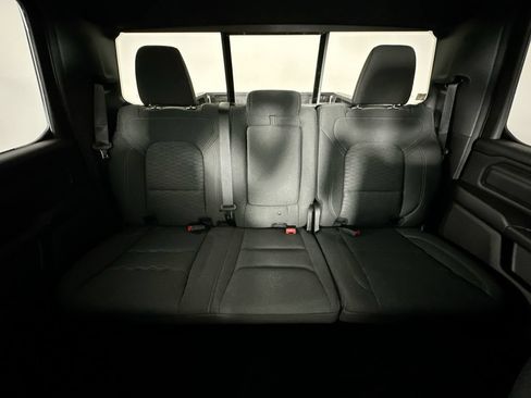 New 2026 RAM 1500 Express AWD/4WD image 10