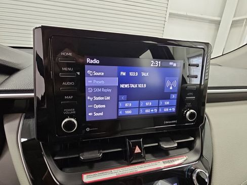 Used 2022 Toyota Corolla Cross L FWD image 15