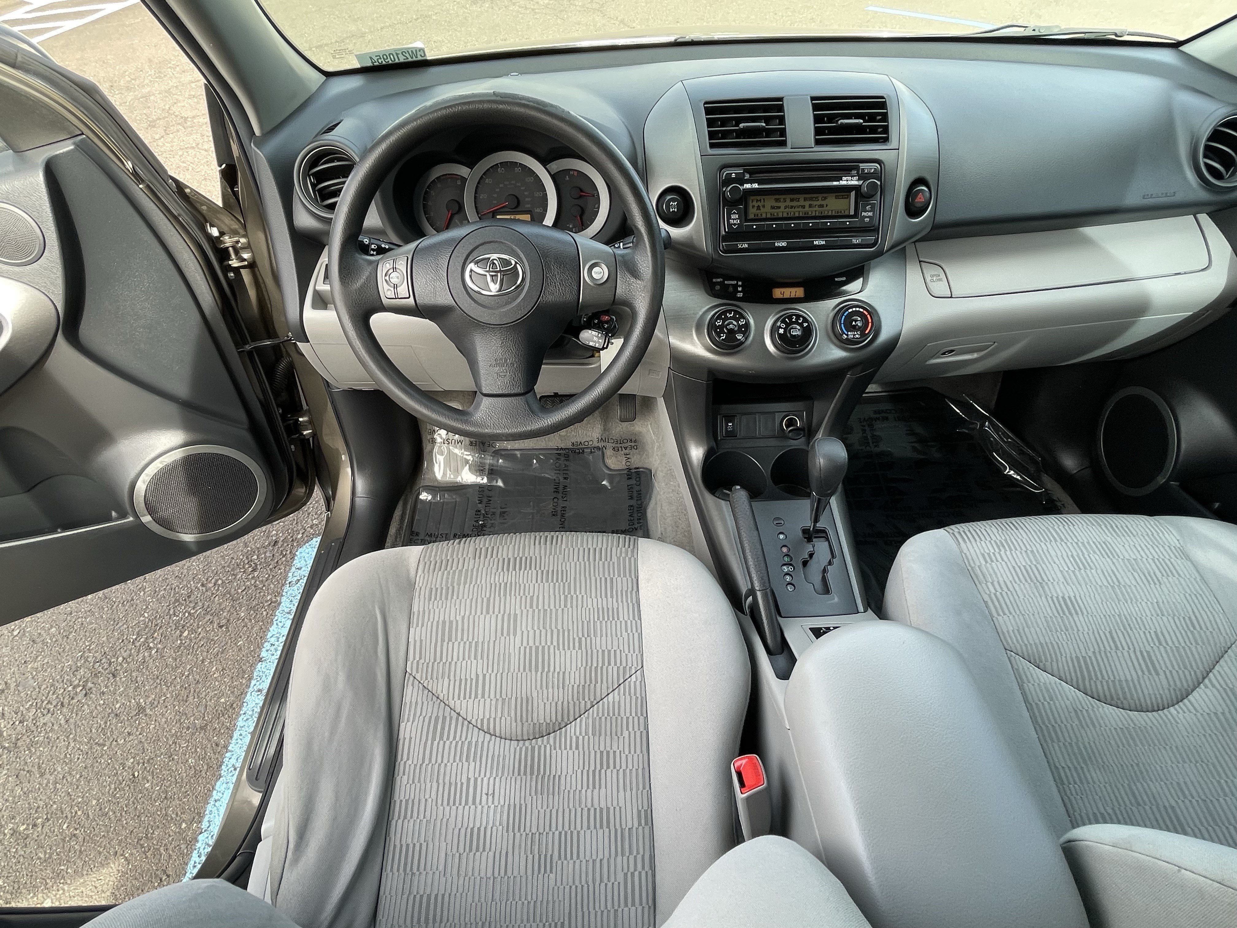 Used 2012 Toyota RAV4 4WD w/ Value Pkg image 11