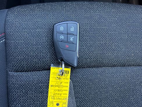 Used 2024 Chevrolet Traverse Z71 AWD/4WD image 27