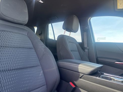 Used 2026 Chevrolet Equinox LT image 29