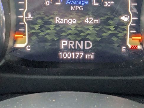 Used 2018 Jeep Wrangler Unlimited Sahara w/ Cold Weather Group image 29