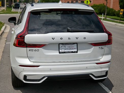 New 2026 Volvo XC60 T8 Plus w/ Climate Package AWD/4WD image 8