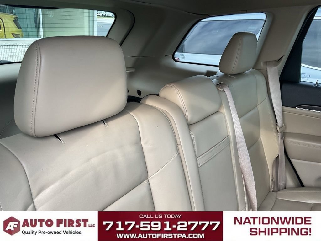 Used 2018 Jeep Grand Cherokee Limited AWD/4WD image 16