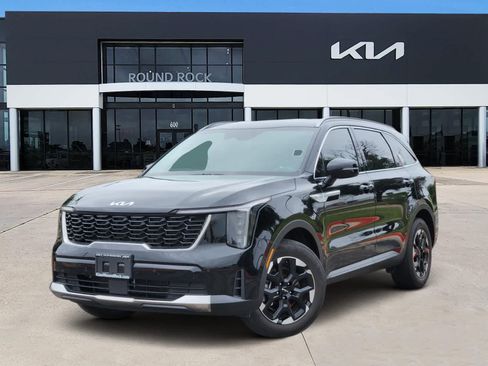 Certified 2024 Kia Sorento S FWD image 1