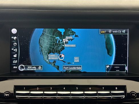 Used 2024 Rolls-Royce Cullinan AWD/4WD image 13