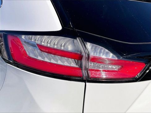 Used 2023 Ford Edge SEL w/ Convenience Package image 30