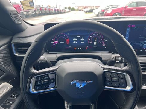 Used 2025 Ford Mustang Premium RWD image 16