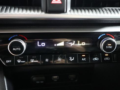 Used 2023 Kia K5 GT-Line image 34