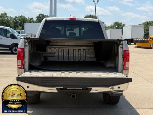 Used 2017 Ford F150 XLT w/ Equipment Group 302A Luxury AWD/4WD image 21