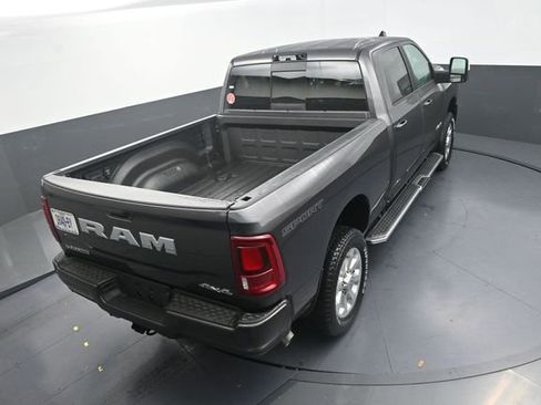New 2026 RAM 2500 Laramie w/ Sport Appearance Package AWD/4WD image 18