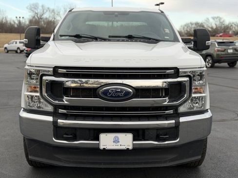 Used 2022 Ford F250 XLT image 2
