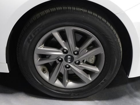 Used 2020 Kia Optima LX FWD image 37