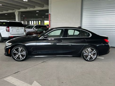 Used 2019 BMW 330i Sedan w/ Convenience Package image 5