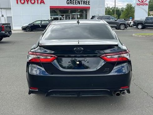 Used 2024 Toyota Camry SE AWD/4WD image 5