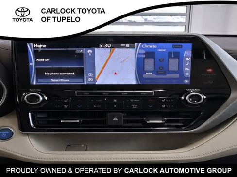 Used 2021 Toyota Highlander Platinum AWD/4WD image 19