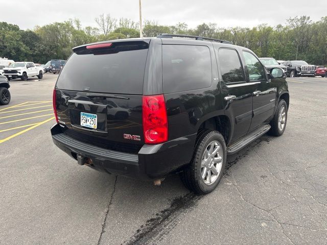 Used 2007 GMC Yukon SLT w/ SLT Preferred Equipment Group AWD/4WD image 9