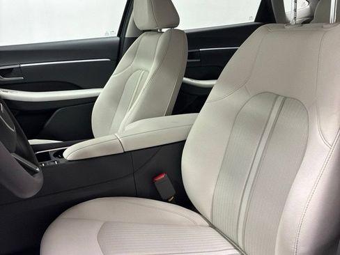 New 2026 Hyundai Sonata Blue FWD image 9