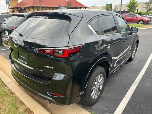 Used 2025 MAZDA CX-5 AWD 2.5 S w/ Select Package image 4