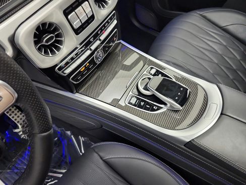 Certified 2022 Mercedes-Benz G 63 AMG 4MATIC image 11