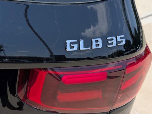 Certified 2025 Mercedes-Benz GLB 35 AMG 4MATIC image 8
