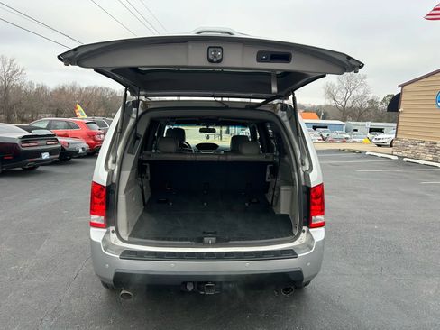 Used 2010 Honda Pilot Touring image 30